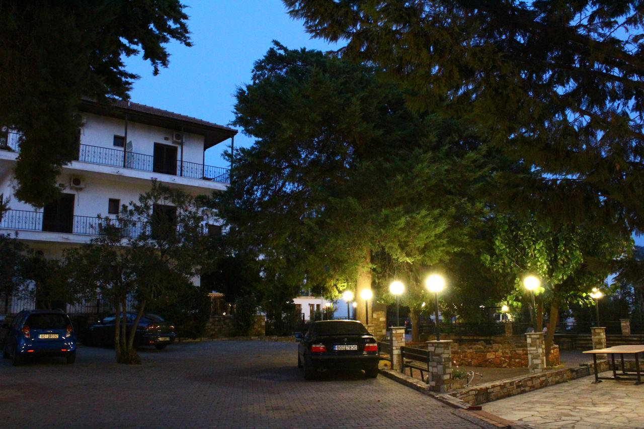 Hotel Defkalion Волос Екстериор снимка