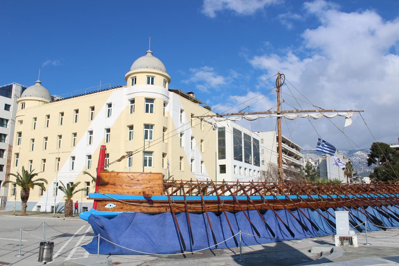 Hotel Defkalion Волос Екстериор снимка